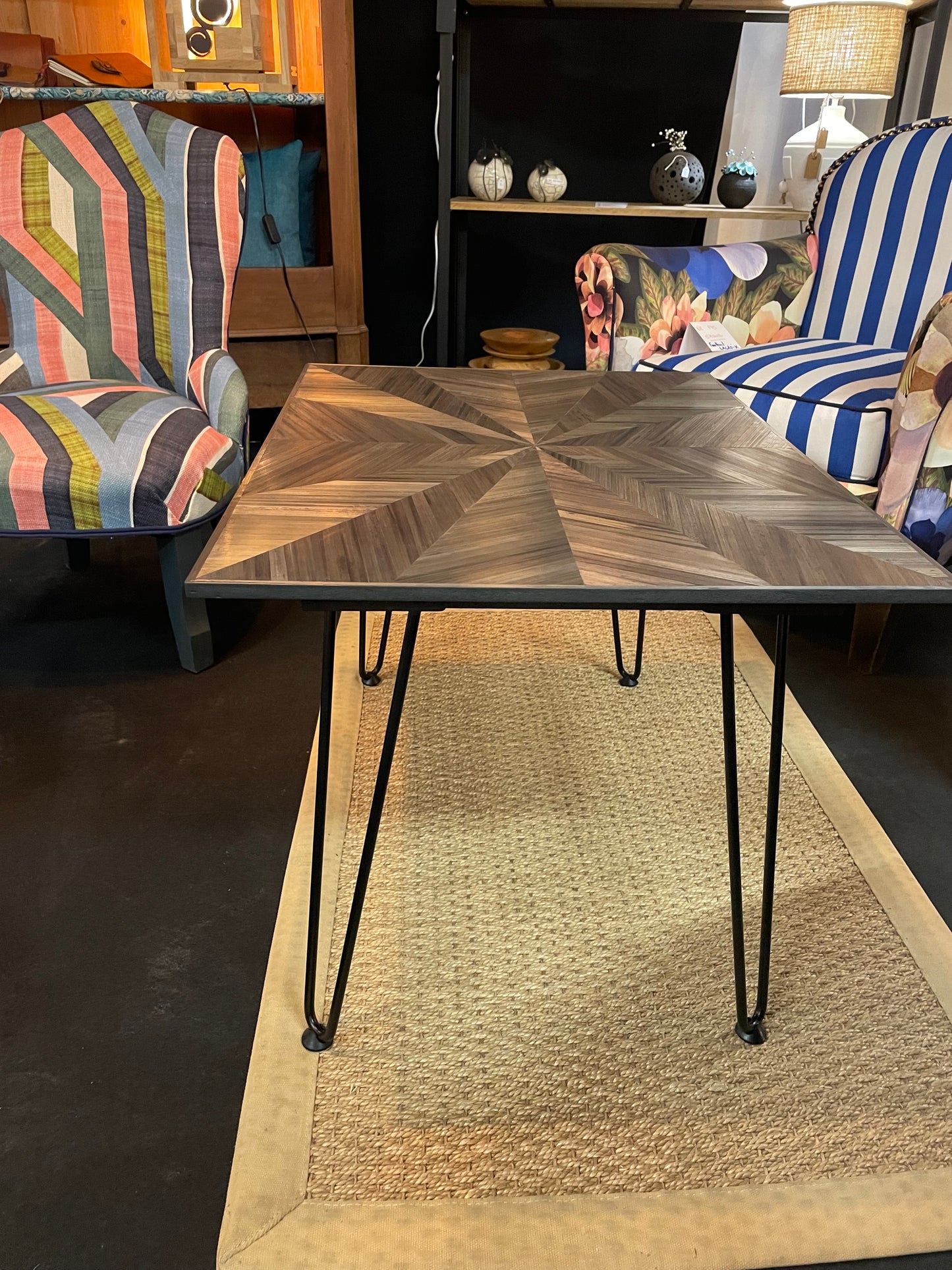 Table basse éclat graphique