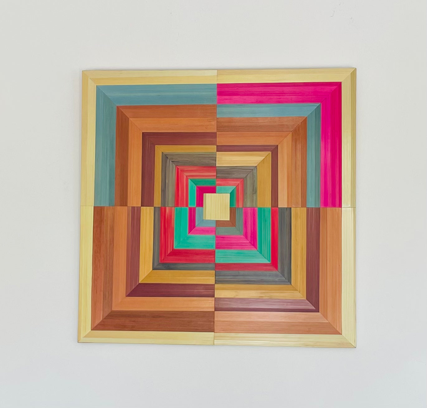 Mon Carré Coloré Destructuré - Marqueterie de Paille