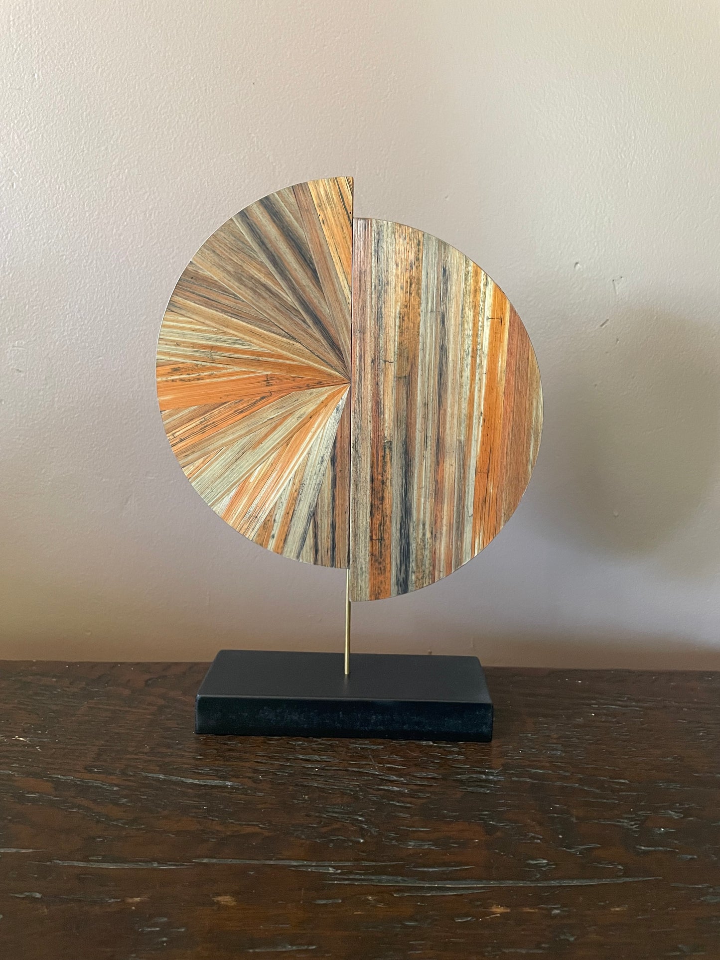 HALO 20 – Sculpture contemporaine en marqueterie de paille –