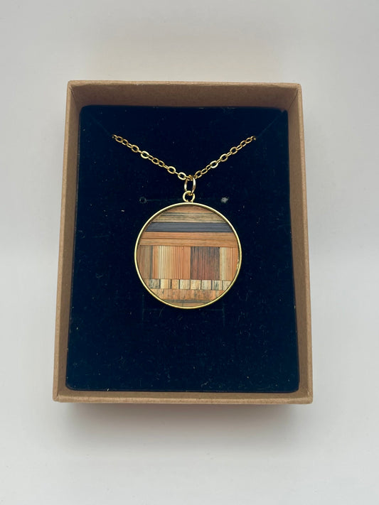 Pendentif médaillon (plusieurs coloris)